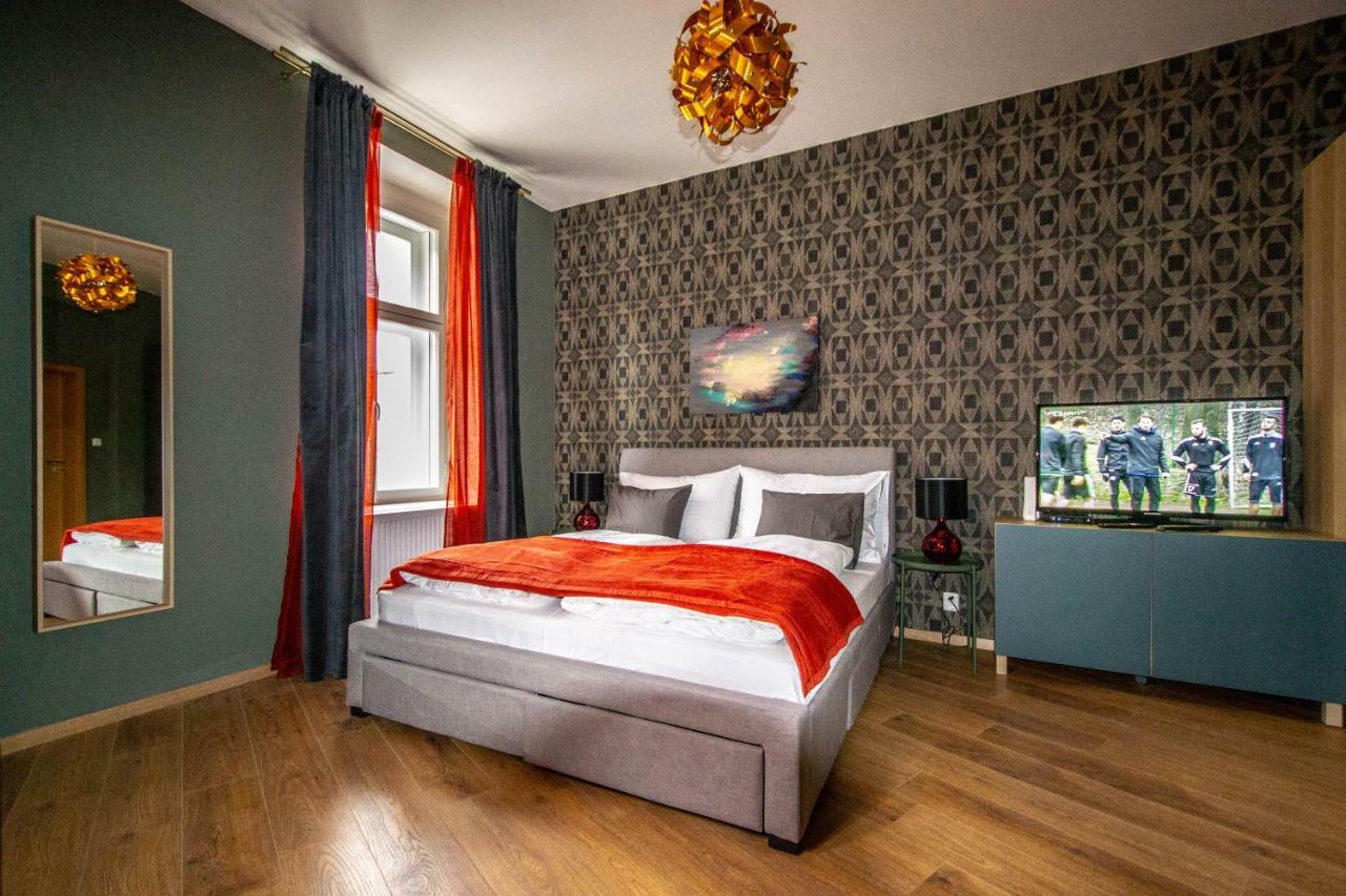 Ruterra Apartments By Cathedral Praga Exterior foto